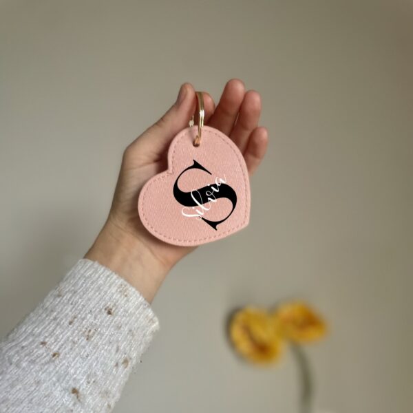 Llavero corazon rosa Llavero corazon de piel