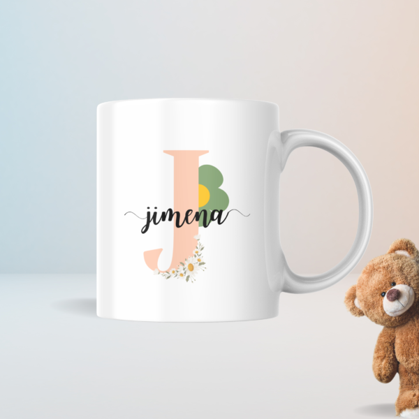 Taza inicial y margarita