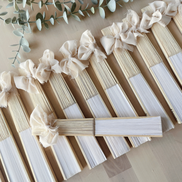 Abanicos personalizados con nombre